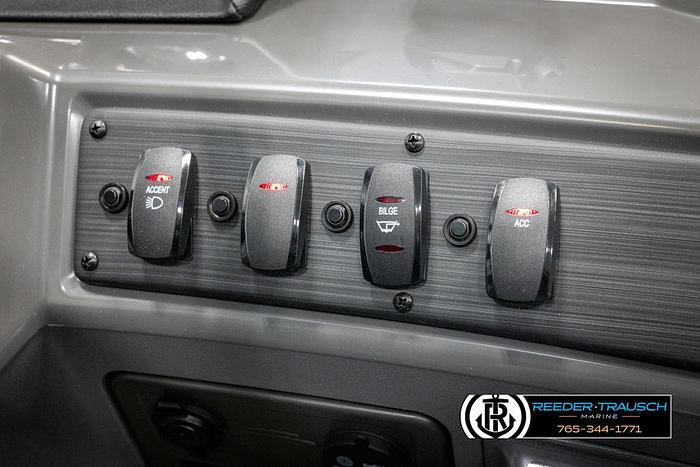 2025 Bennington 21 SSBSE