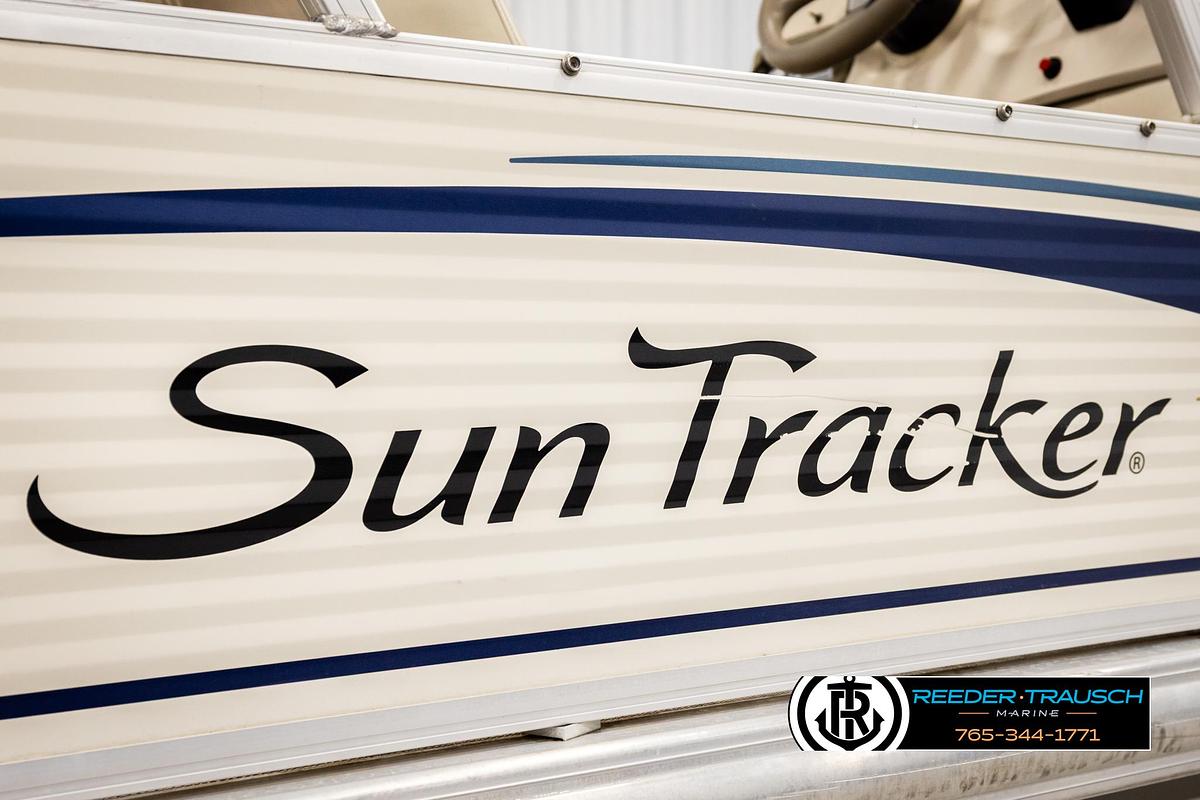 Used 2008 Sun Tracker Party Barge 24