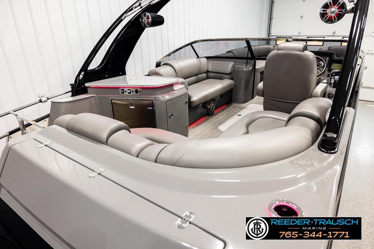 Used 2021 Avalon Excalibur