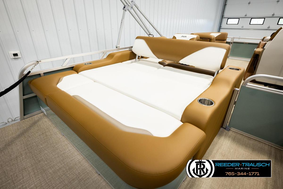 2026 Avalon VEN85 VRB