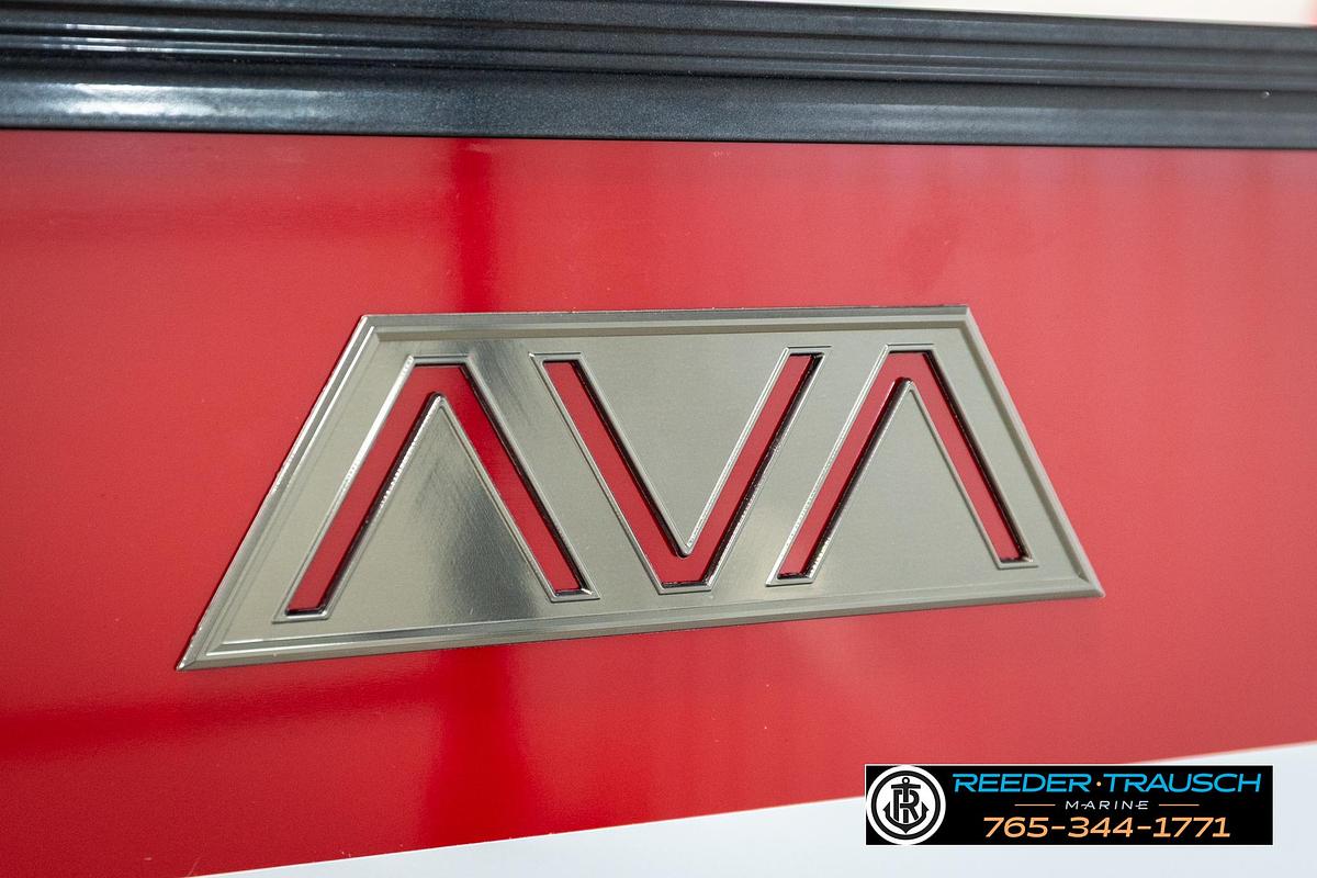 2026 Avalon Excalibur LTD QLSW