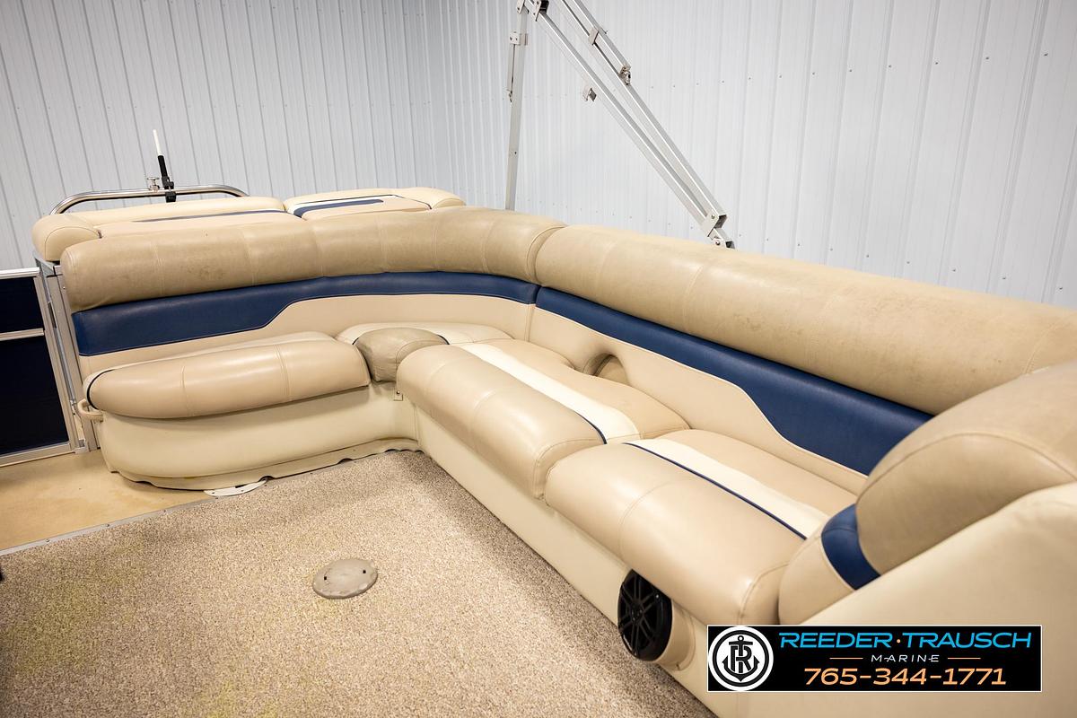Used 2012 Cypress Cay 250 Cozumel
