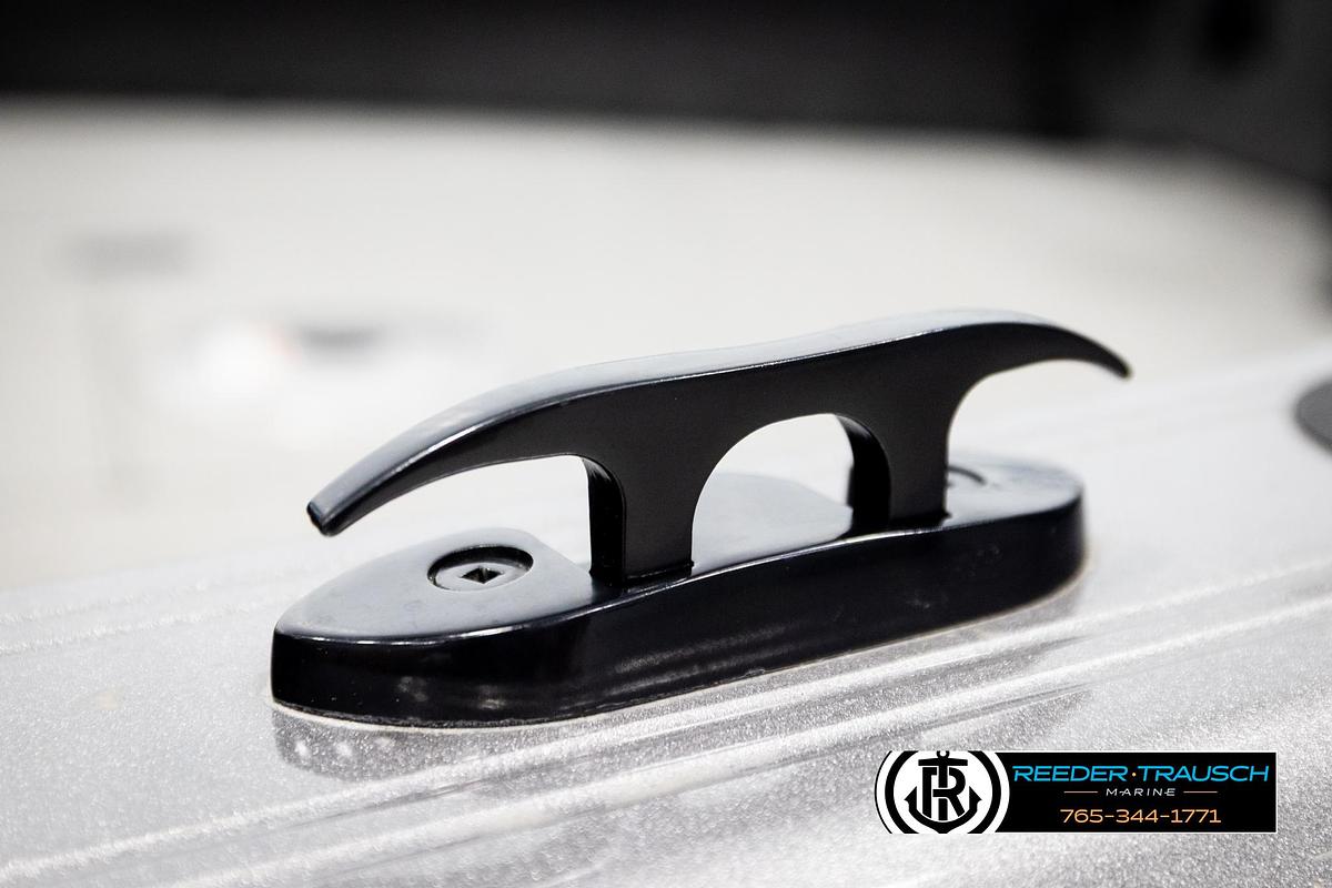 Used 2022 Crestliner 1850 FishHawk