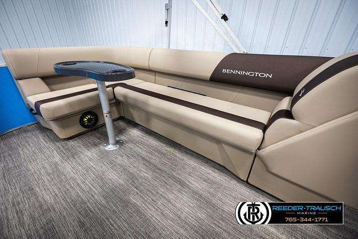 2025 Bennington 21 SLSE