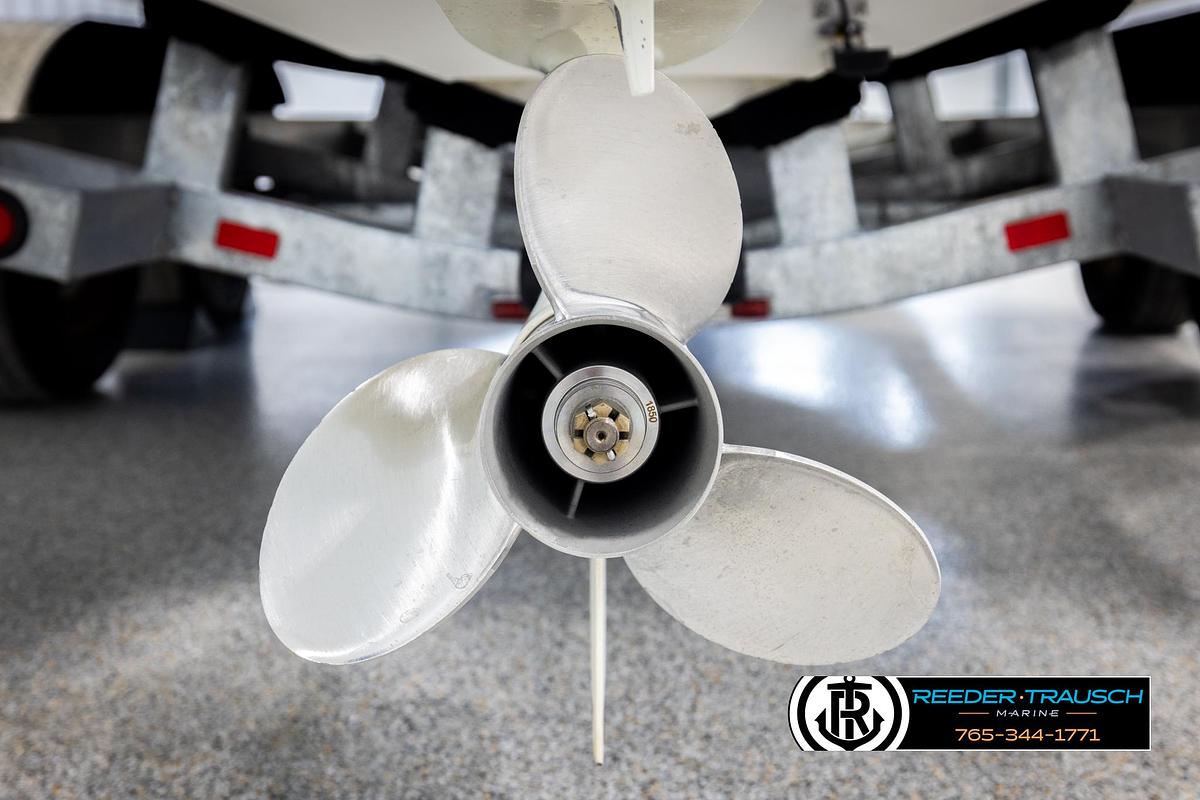 Used 2020 Stingray 236 CC