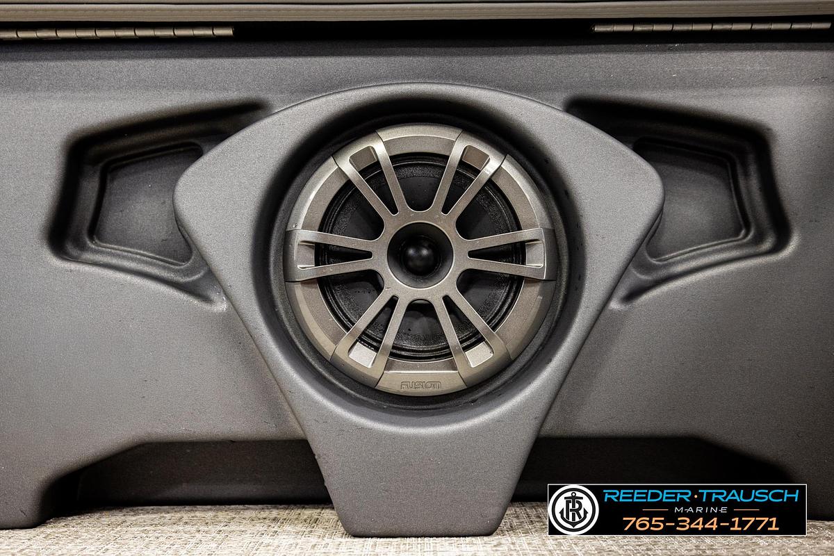 Used 2025 Avalon VEN RF