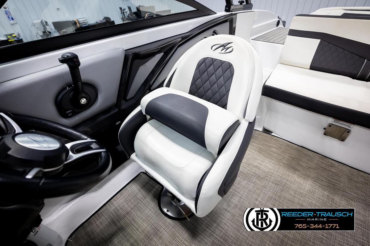 Used 2019 Monterey 238 SS