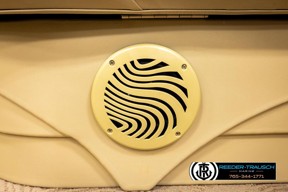 Used 2012 Bennington 22 SL