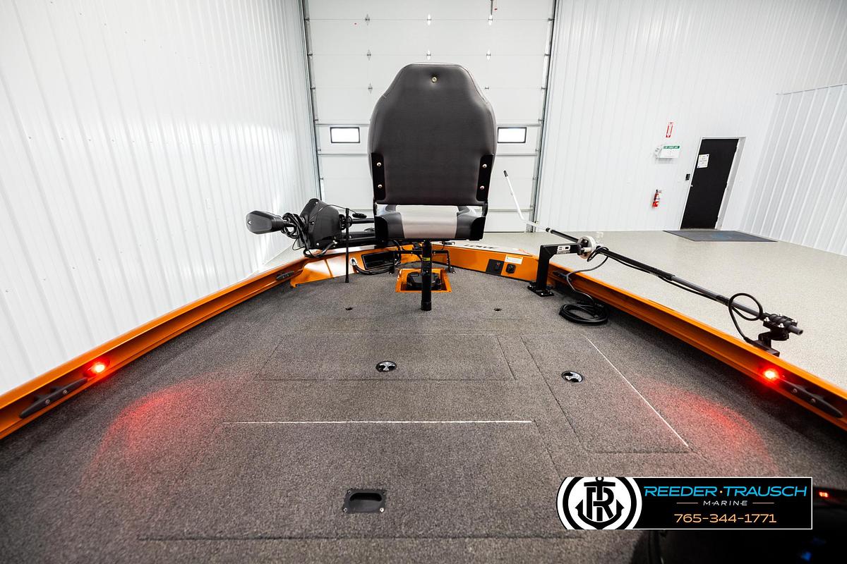 Used 2022 Lowe Stinger 178