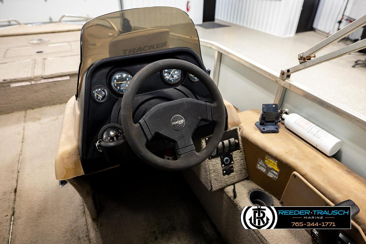 Used 1996 Sun Tracker SF 2000