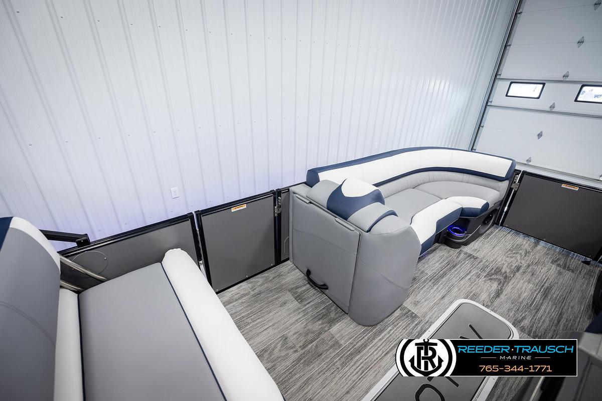 2025 Avalon Catalina Entertainer