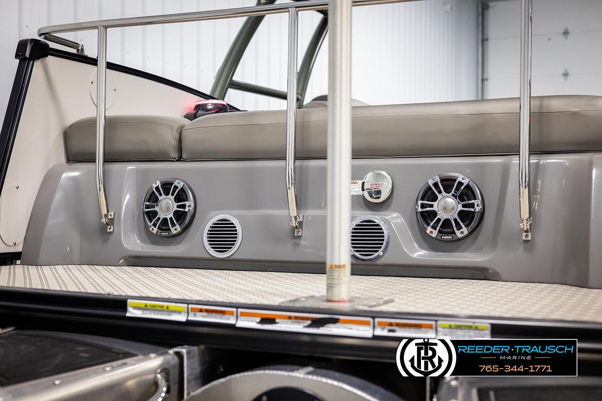 Used 2022 Avalon Catalina VRB