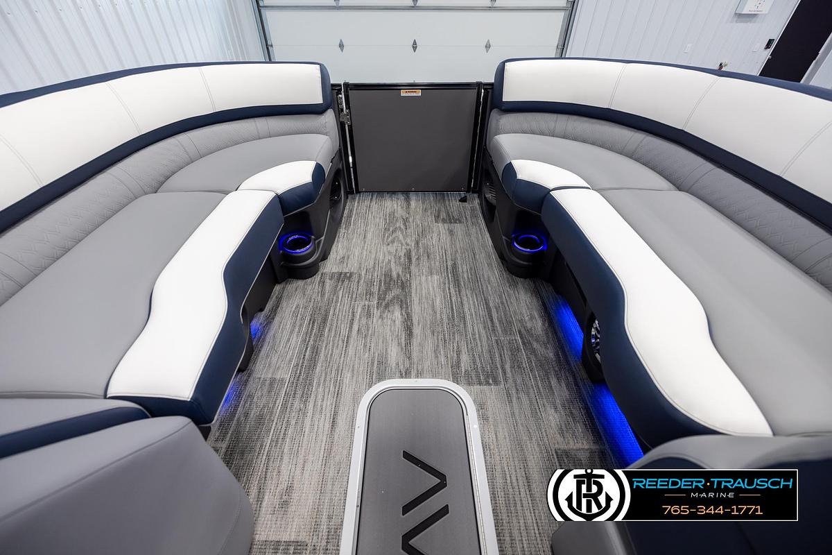 2025 Avalon Catalina Entertainer