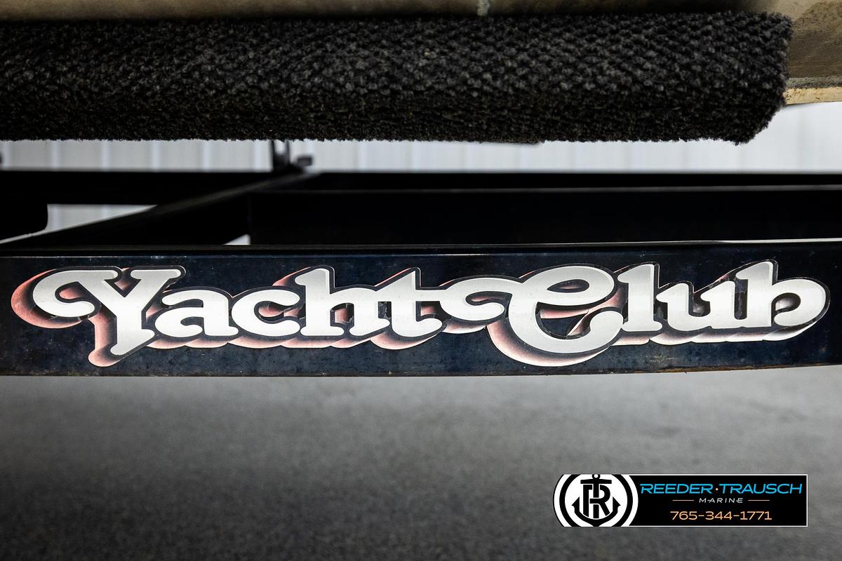 Used 2004 Smokecraft S8523 CR