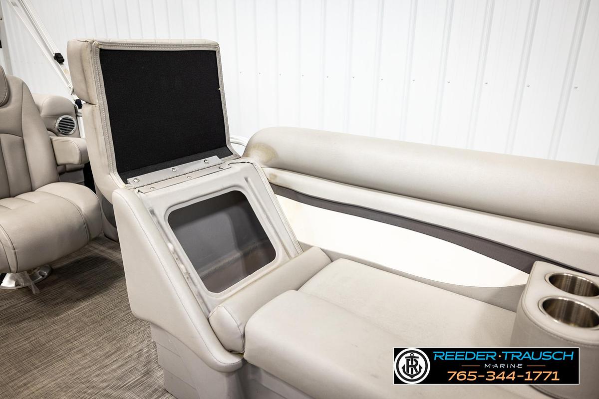 Used 2021 Bennington 22 SVSR