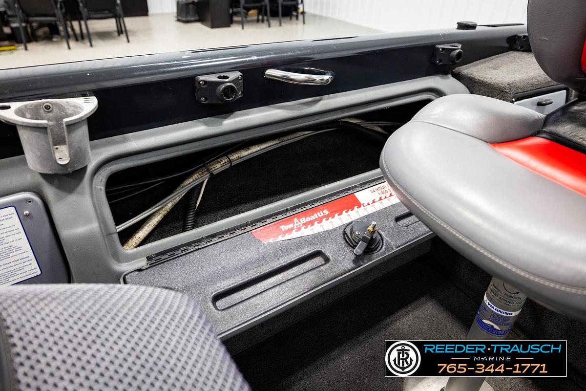 Used 2007 Tracker Tundra 18