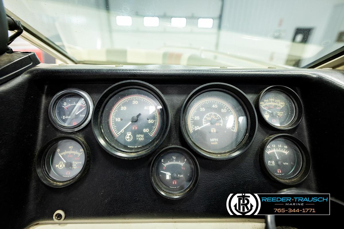 Used 1989 Glastron G175