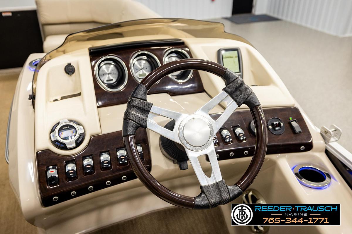 Used 2013 Bennington 2550 RSR