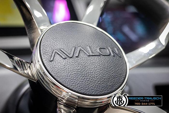 2025 Avalon Excalibur VRBW