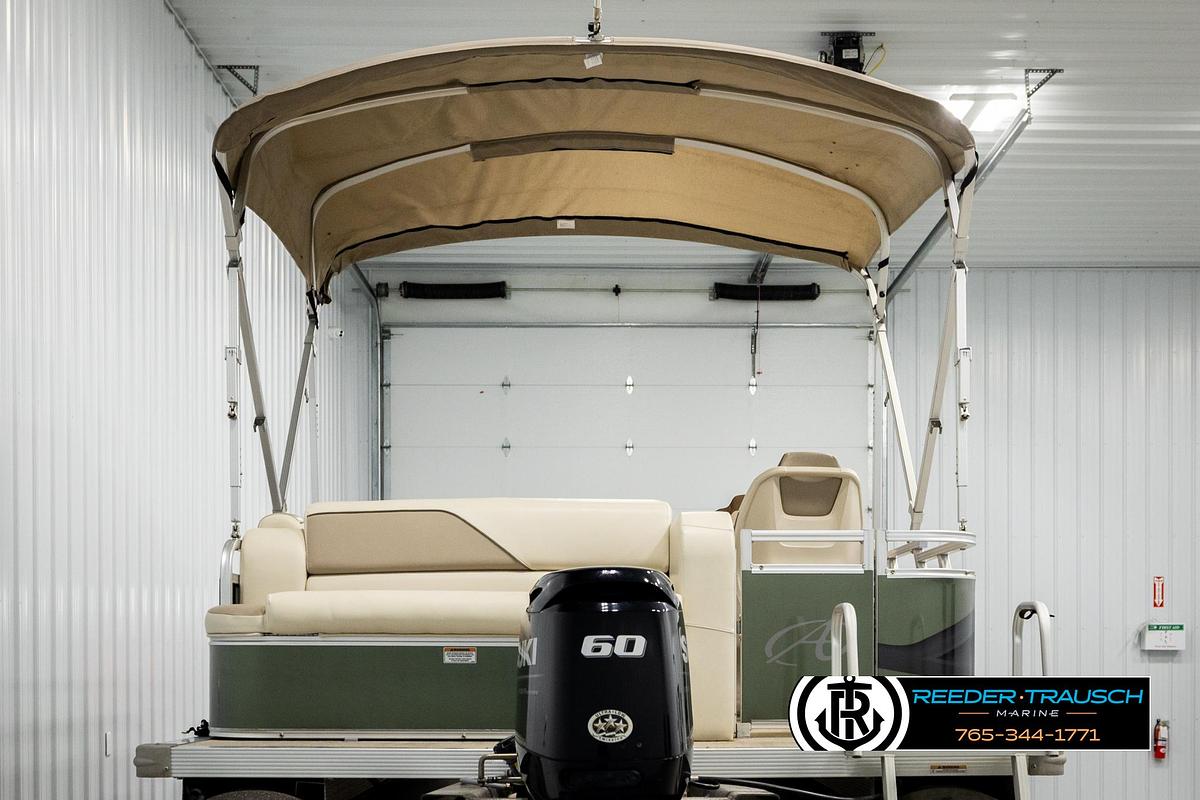 Used 2023 Avalon VEN BF