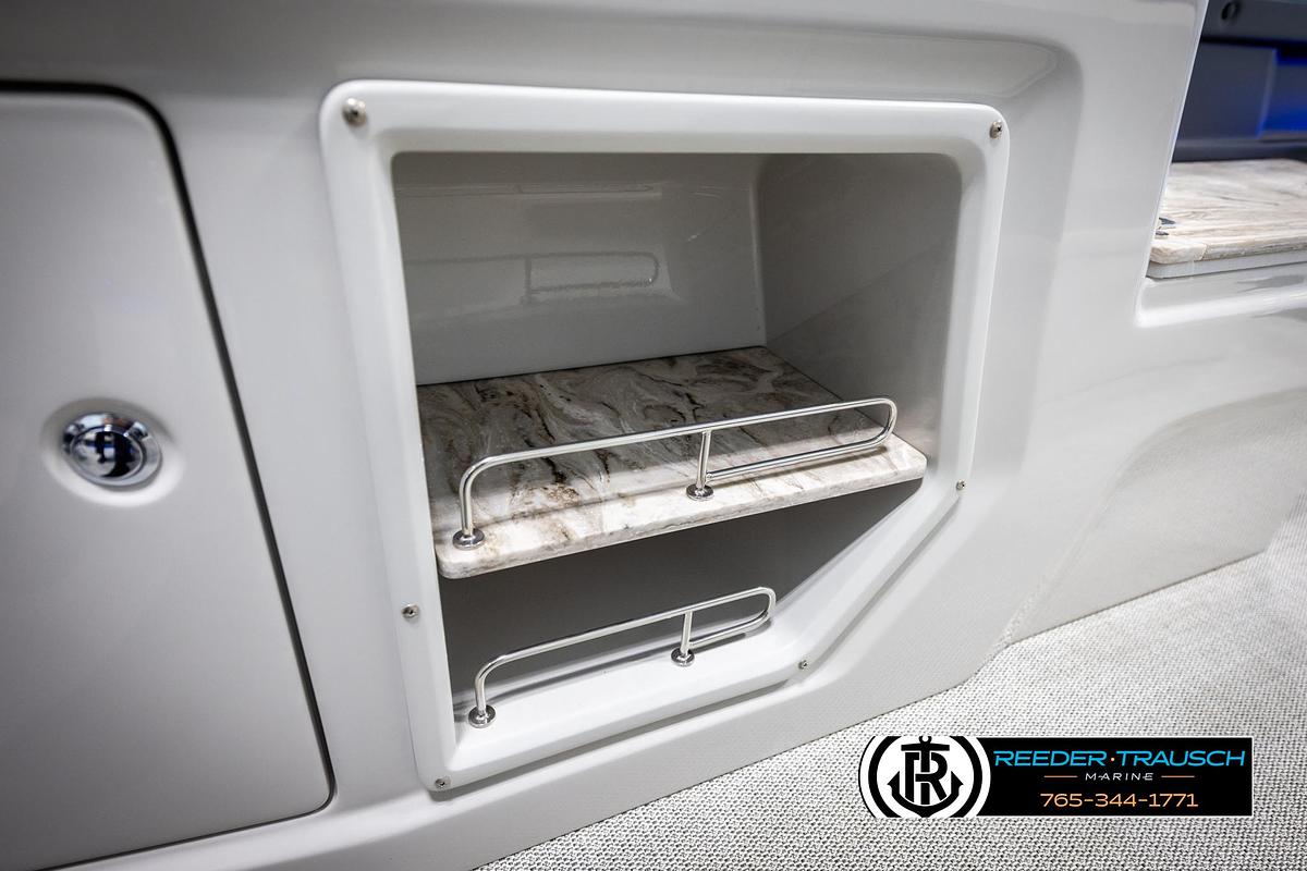 2025 Avalon Excalibur VRBW