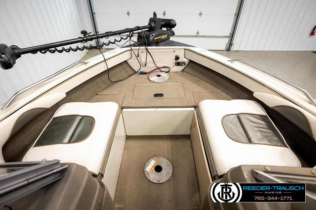 Used 2004 Crestliner 2050 Sport
