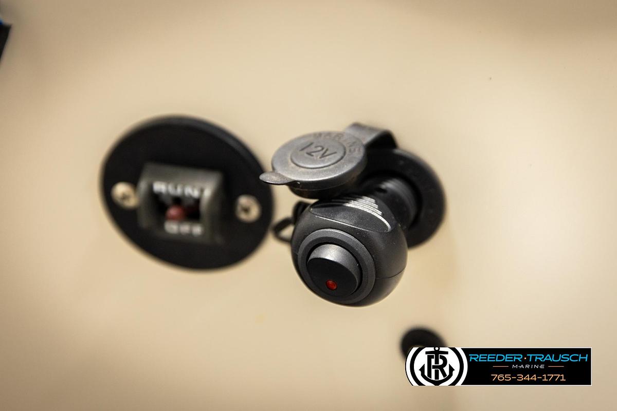 Used 2011 Misty Harbor 2285 CS