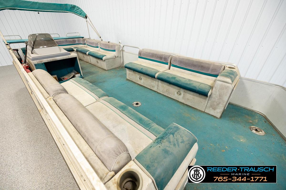 Used 1993 Sun Tracker Party Barge 24
