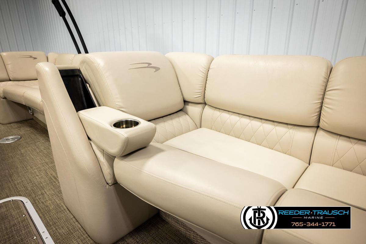 Used 2015 Bennington 2575 RCWL