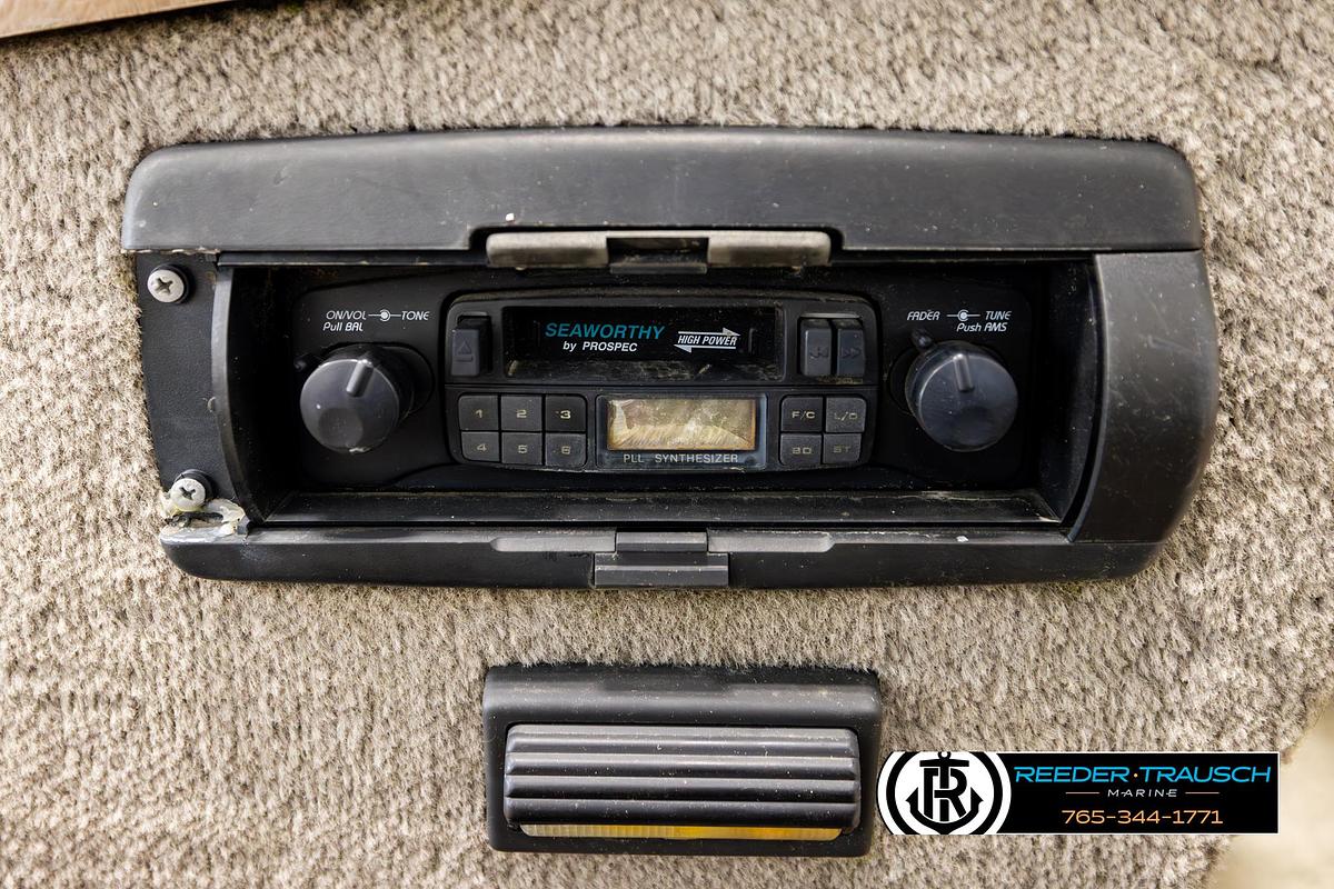 Used 1996 Sun Tracker SF 2000