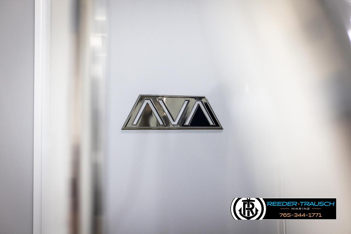 2025 Avalon Catalina EL