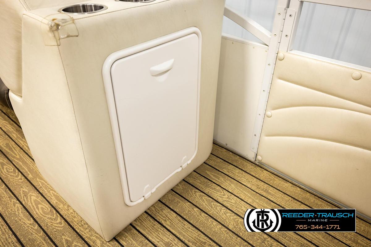 Used 2006 JC Suntoon 23TT