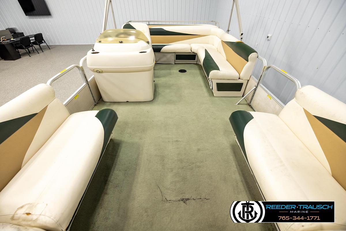Used 2003 Godfrey Sweetwater 60