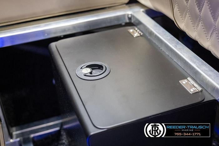 2025 Avalon Excalibur LTD CRB