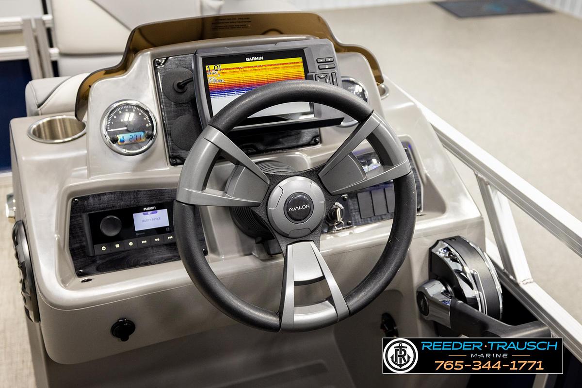 Used 2025 Avalon VEN RF