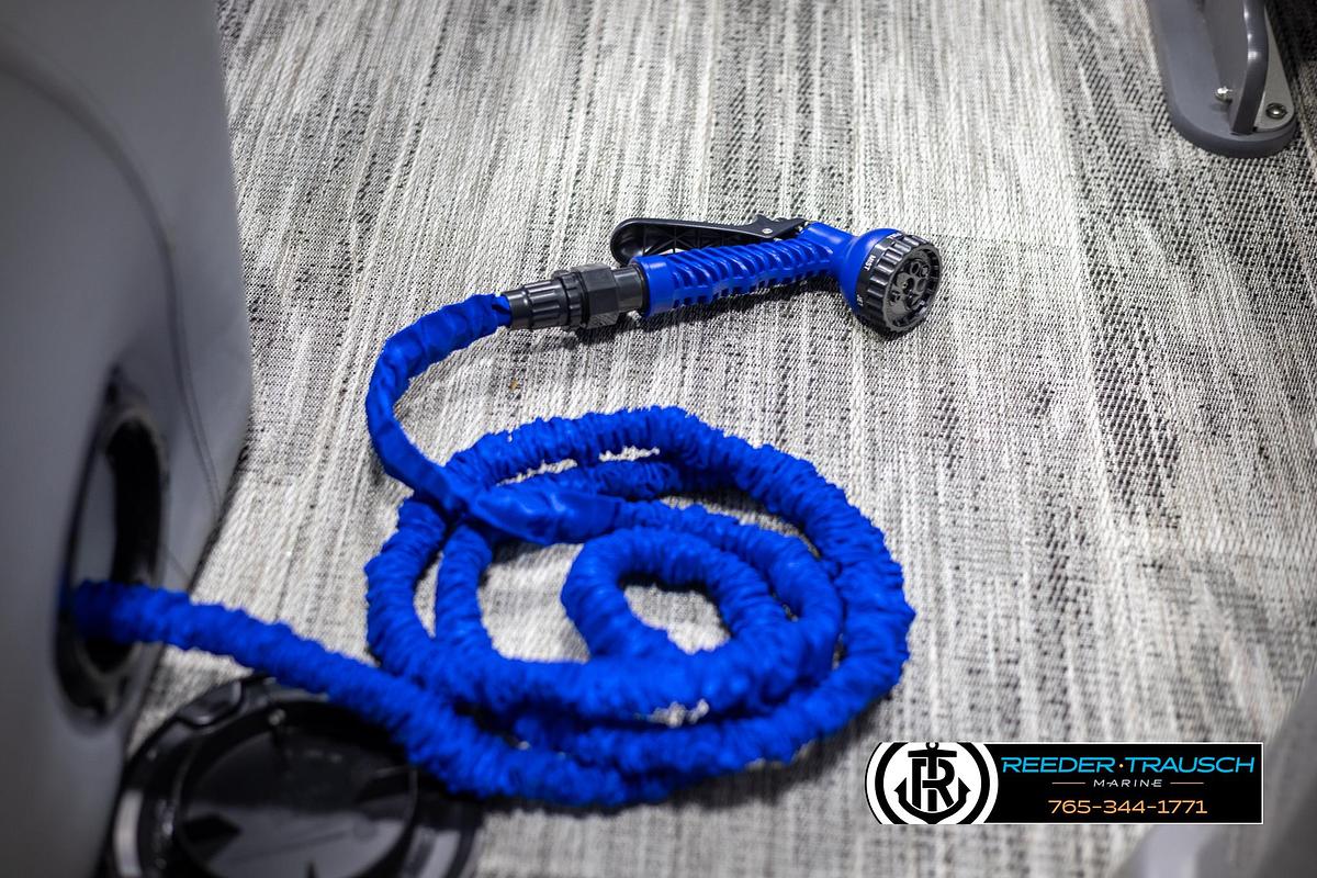 2025 Avalon Catalina Entertainer