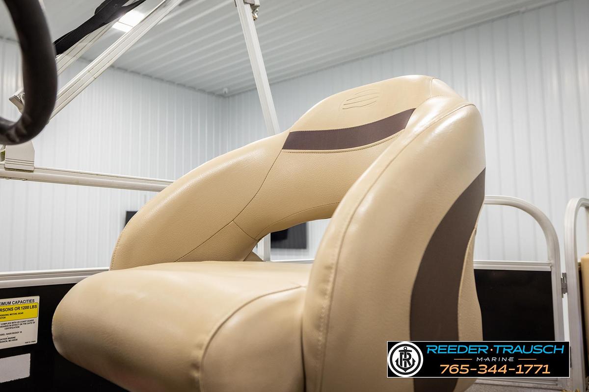 Used 2018 Sun Tracker Bass Buggy 18