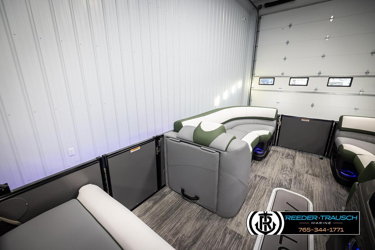 2025 Avalon Catalina Entertainer