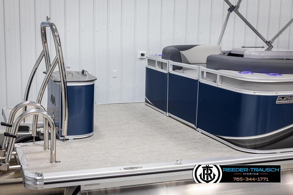 2025 Avalon LSZ Entertainer