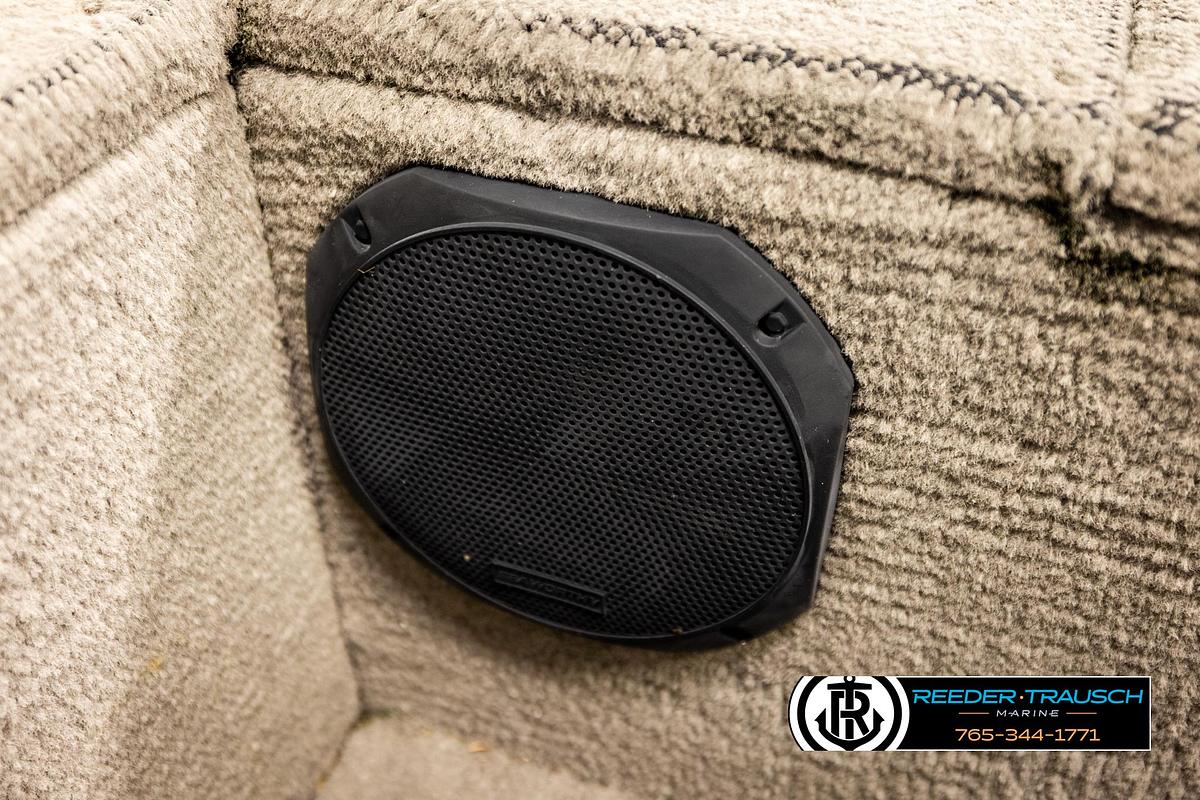 Used 1996 Sun Tracker SF 2000