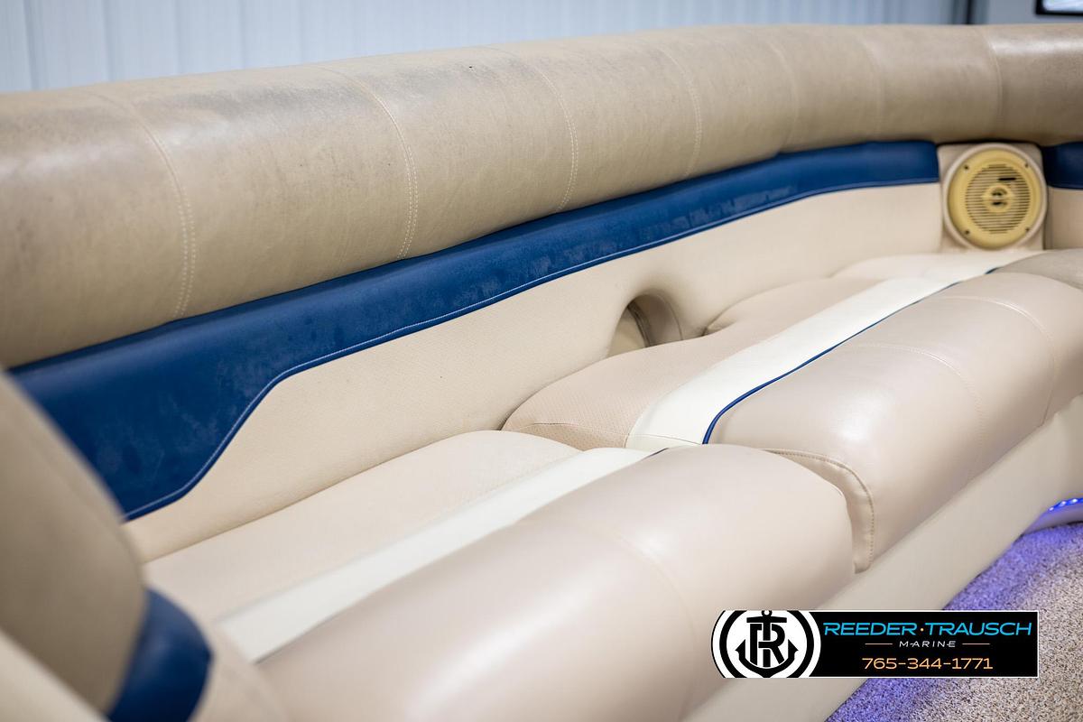 Used 2012 Cypress Cay 250 Cozumel