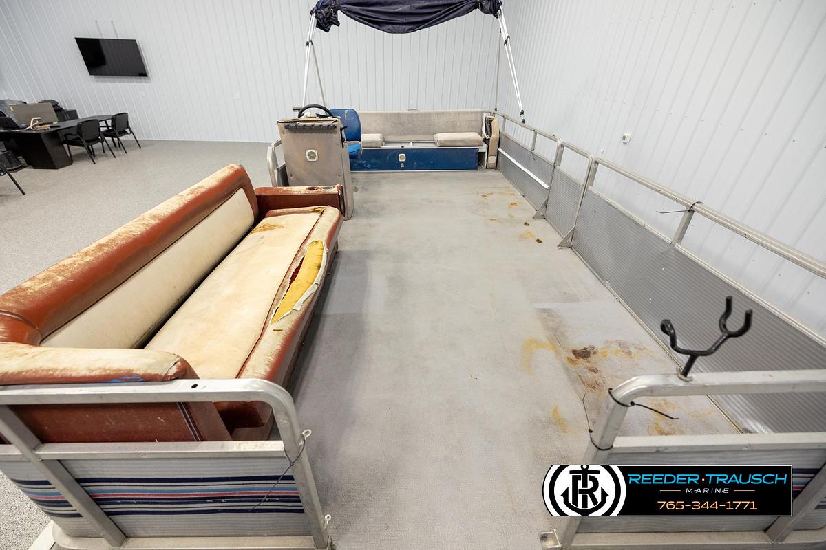 Used 1988 Harris Sunliner