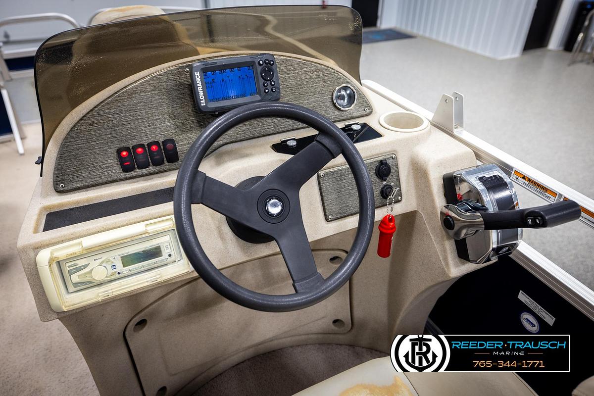 Used 2012 Avalon 1670 JR FRE