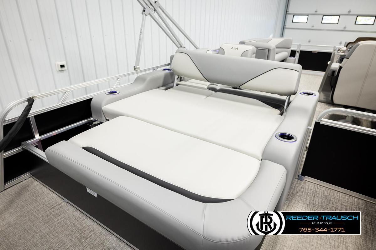 2026 Avalon VEN85 VRB
