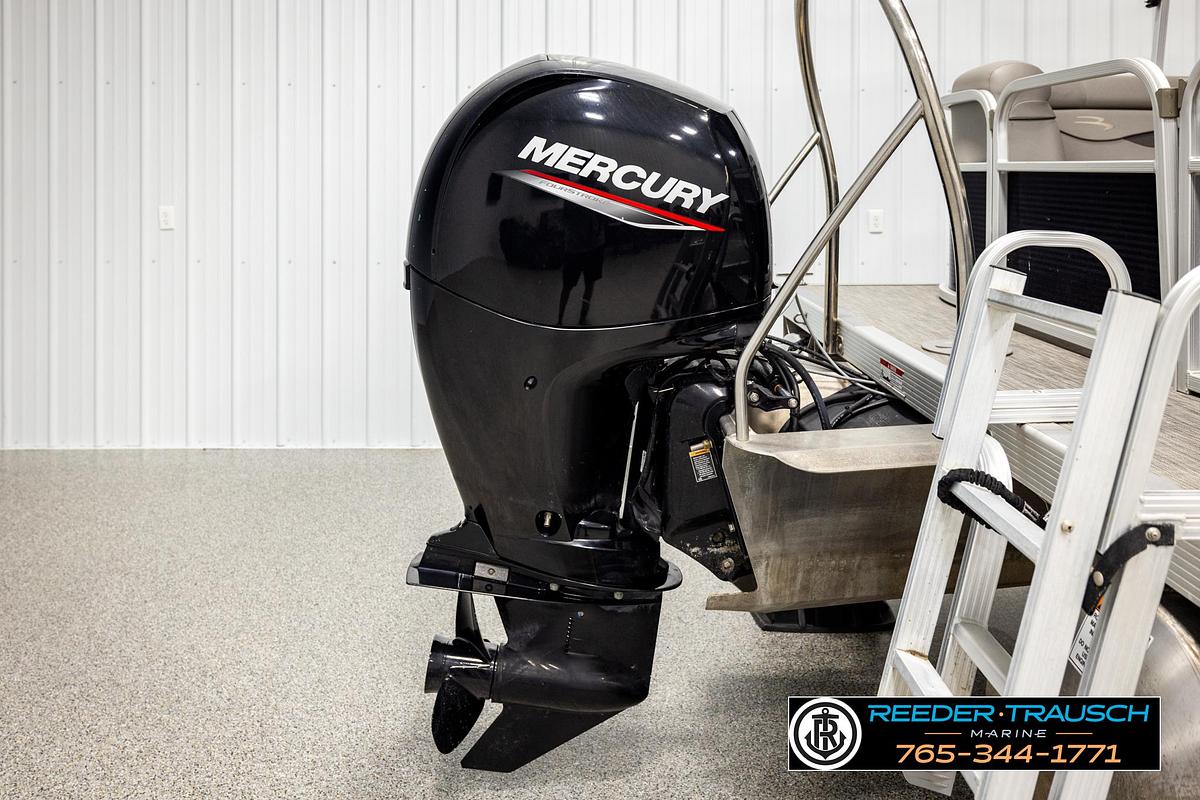 Used 2021 Bennington 22 SVSR