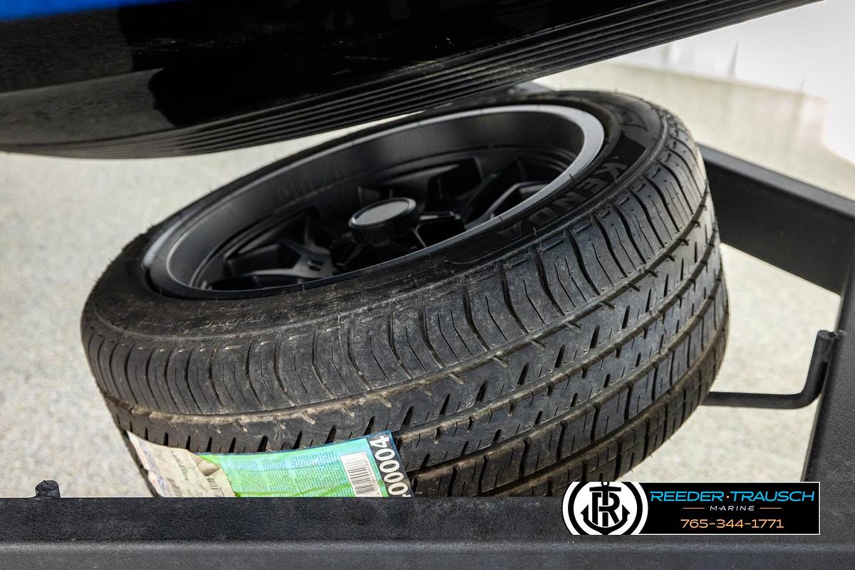 Used 2024 Tracker Nitro Z20