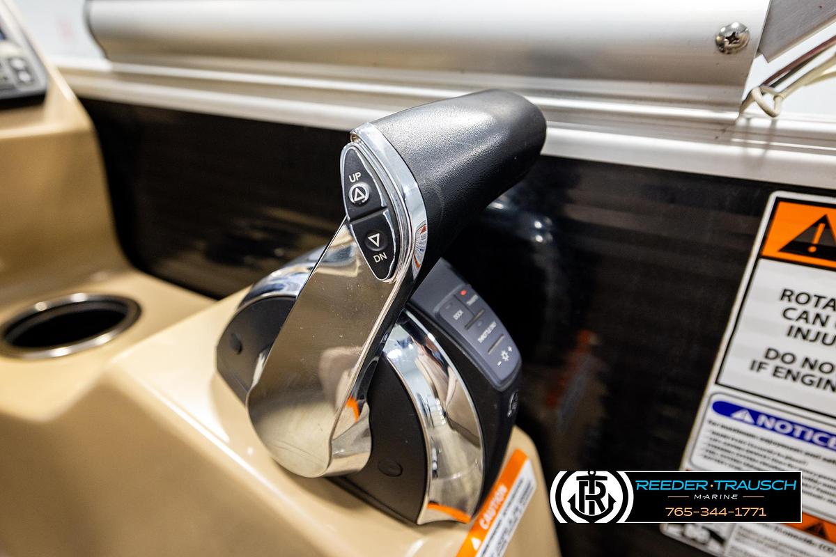 Used 2018 Bennington SSBXPDL