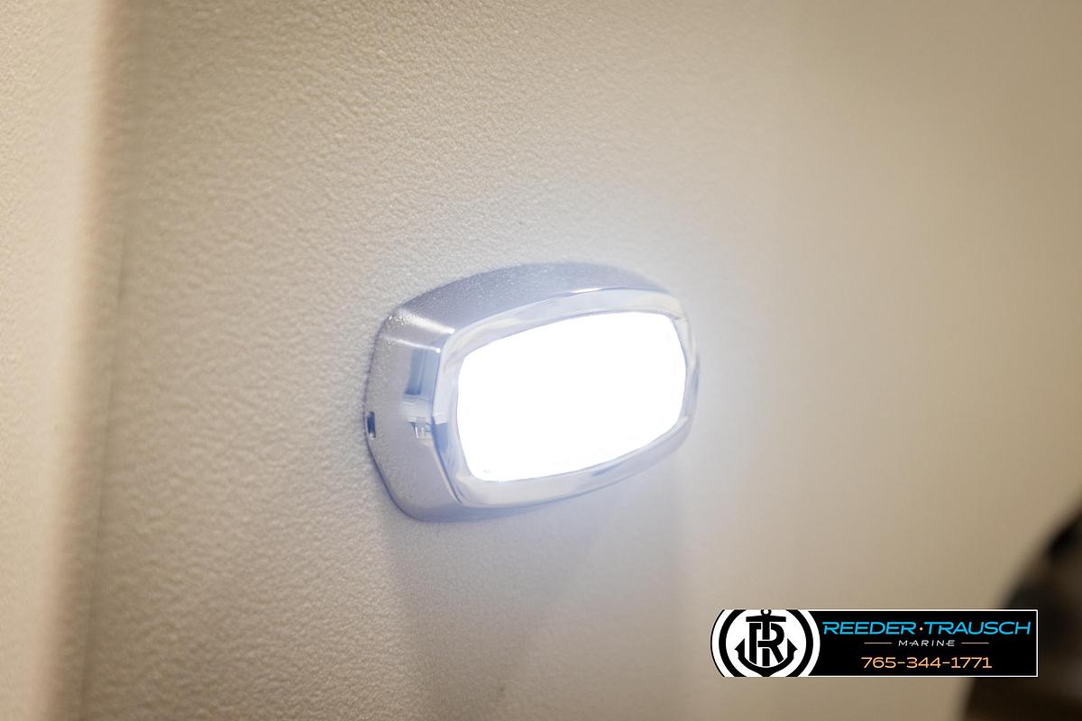 Used 2023 Avalon VEN BF