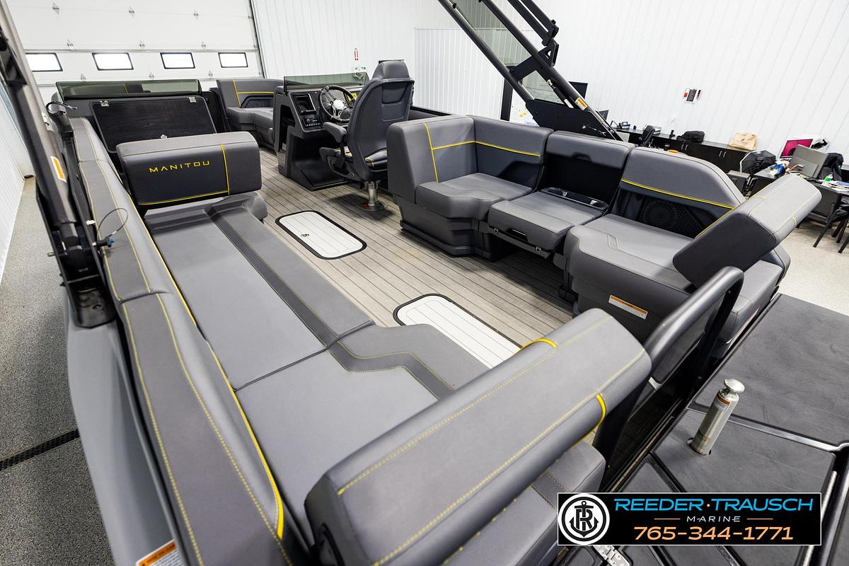 Used 2025 Manitou Explore 24+4