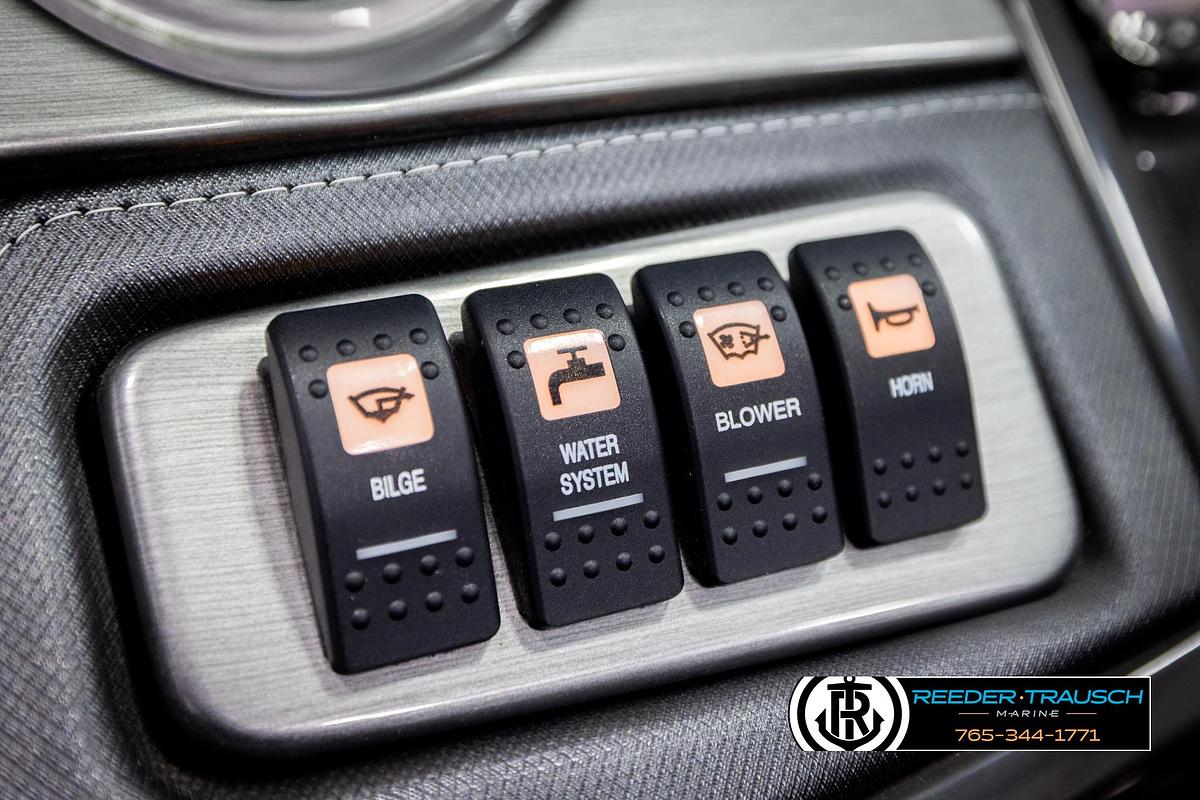 Used 2019 Monterey 238 SS